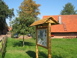 Infotafel Obstwiese