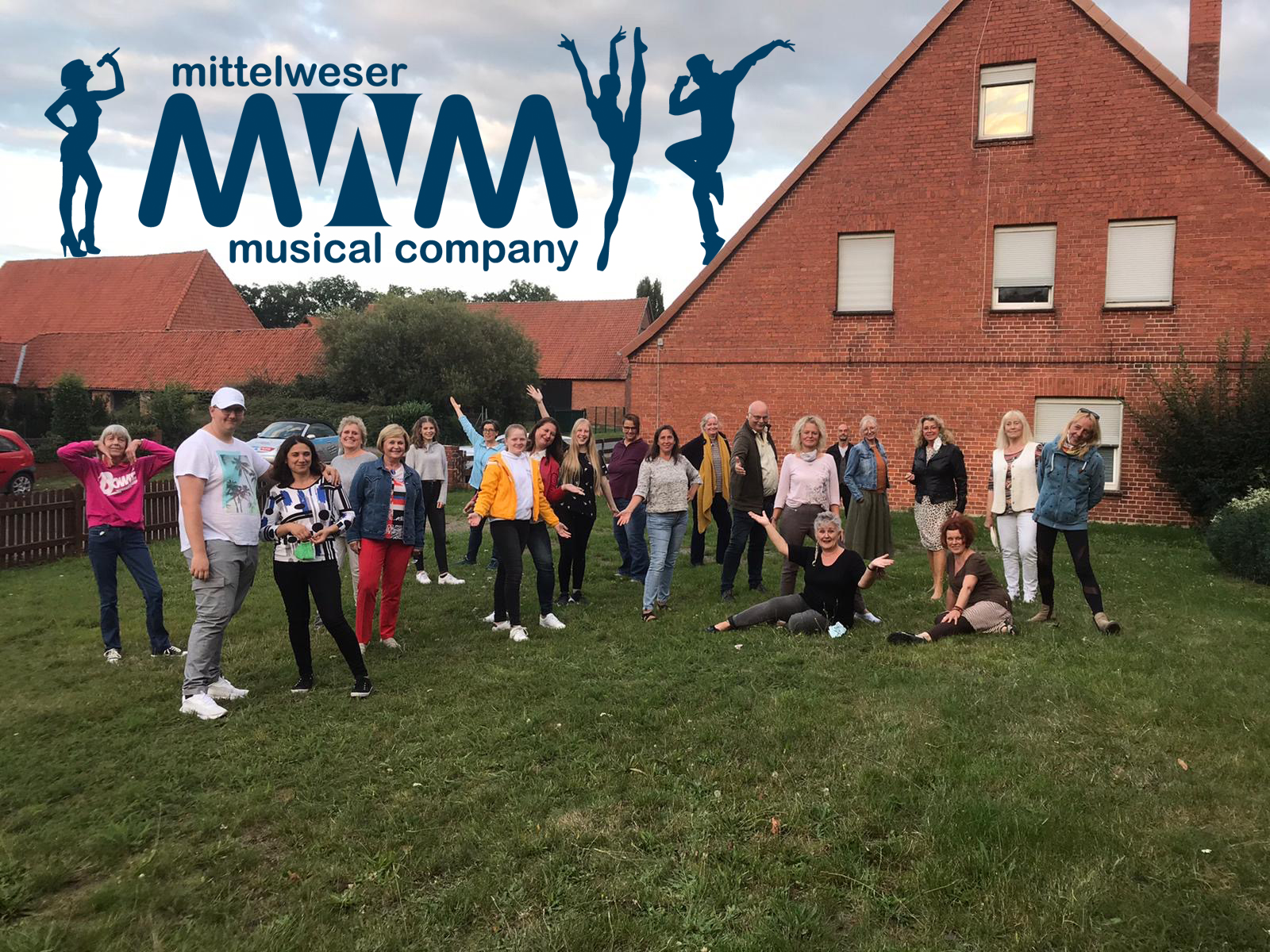 Gruppenbild MWM mitLogo